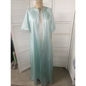 Vintage 2 Piece Vanity Fair Nightgown Peignoir Robe Set Nylon Mint Green Small